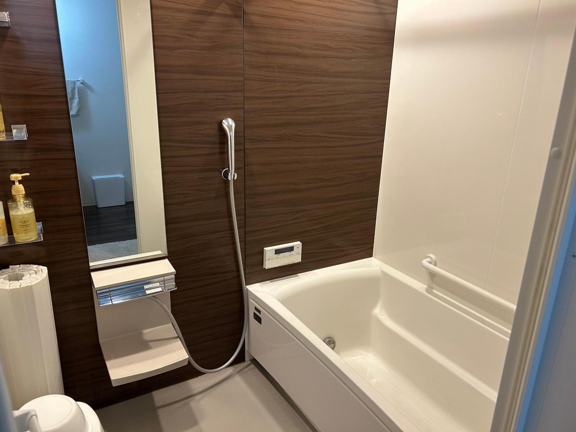 Shin-Imamiya Grand F Aparthotel Ōsaka Eksteriør bilde